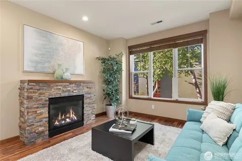 $1,600,000 | 303 Bellevue Way Southeast, Bellevue, WA 98004