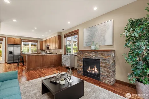 $1,600,000 | 303 Bellevue Way Southeast, Bellevue, WA 98004