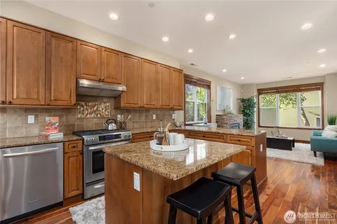 $1,600,000 | 303 Bellevue Way Southeast, Bellevue, WA 98004