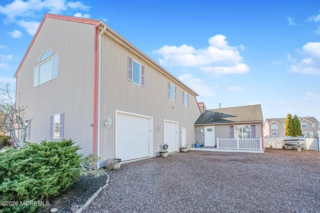 $1,350,000 | 943 Jennifer Lane, Manahawkin, NJ 08050