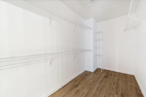 $325,000 | 3505 Sage Road, Unit 2810, Houston, TX 77056