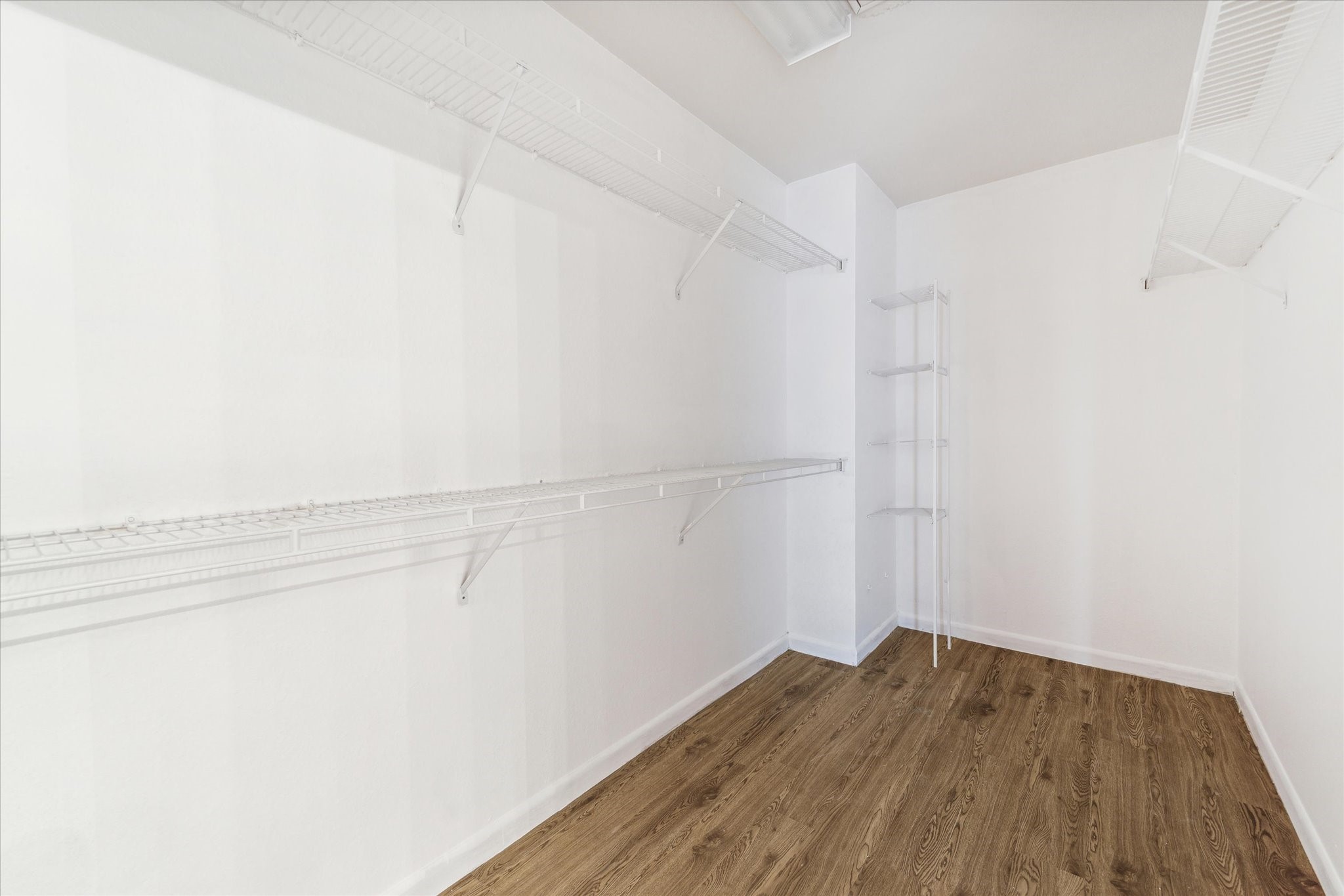 3505 Sage Road, Unit 2810 Houston, TX 77056 - Photo 13 of 22