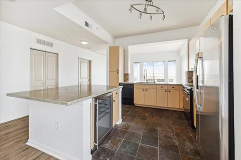 $325,000 | 3505 Sage Road, Unit 2810, Houston, TX 77056