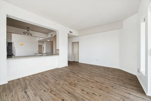 $325,000 | 3505 Sage Road, Unit 2810, Houston, TX 77056