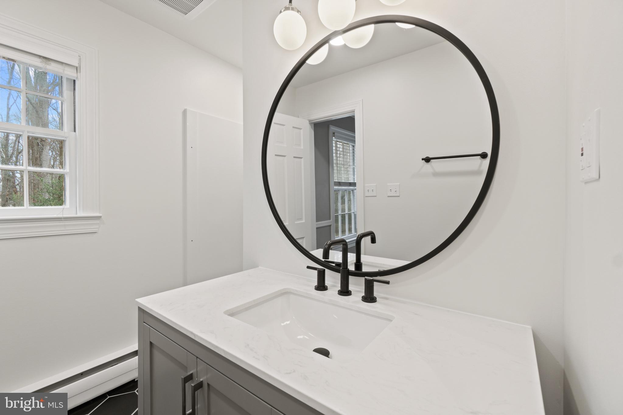 124 Deacon Road Fredericksburg, VA 22405 - Photo 19 of 38 Primary Bathroom