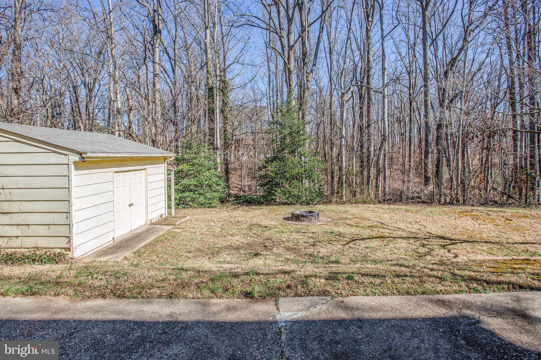 124 Deacon Road Fredericksburg, VA 22405 - Photo 5 of 38