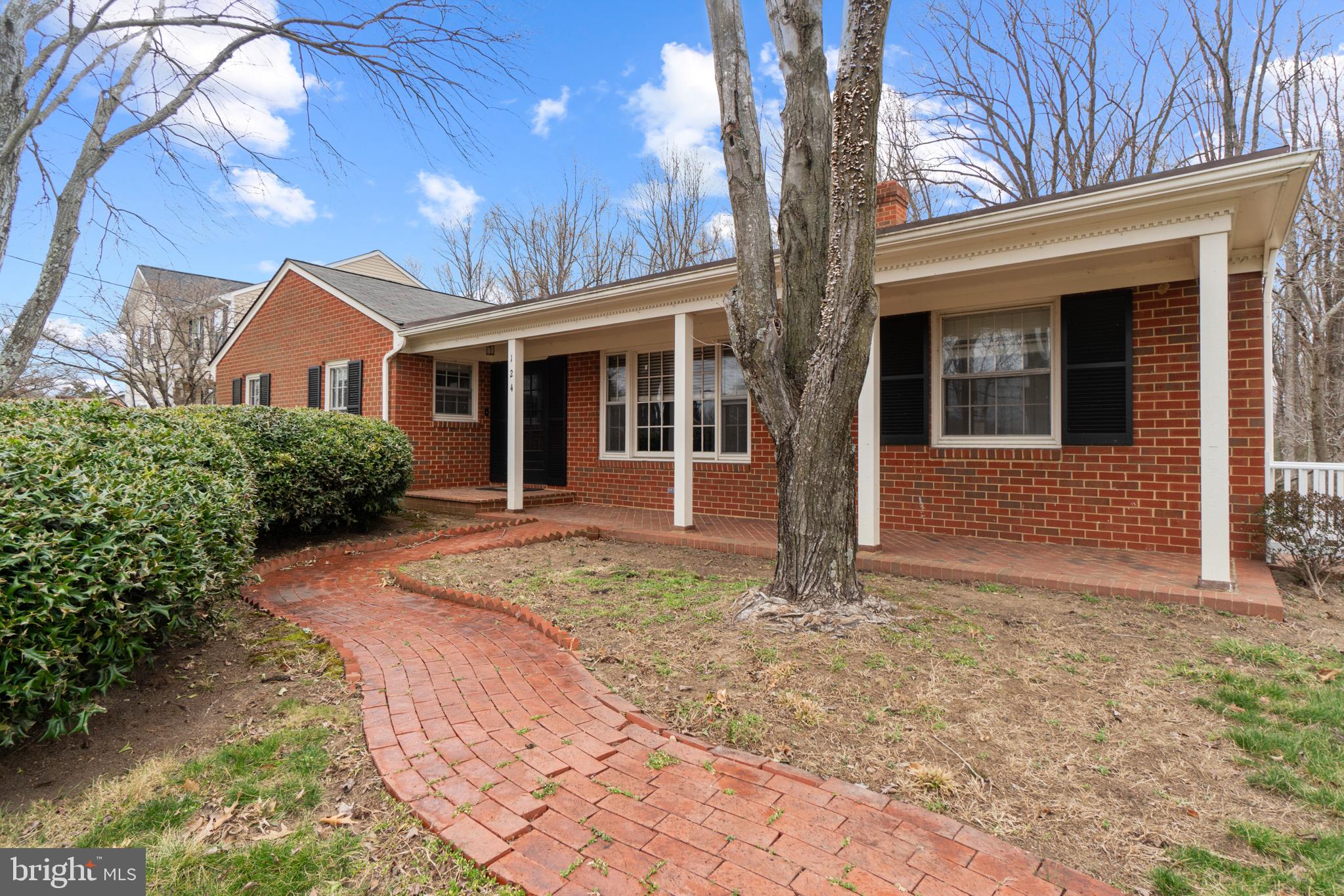 124 Deacon Road Fredericksburg, VA 22405 - Photo 9 of 38