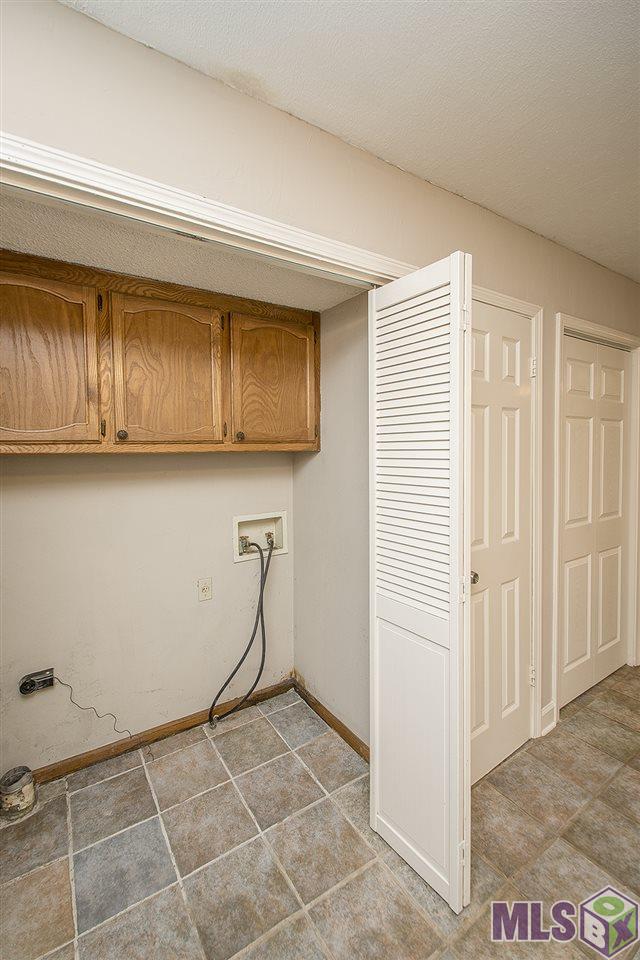 2022 Michel Delving Road Baton Rouge, LA 70810 - Photo 24 of 38