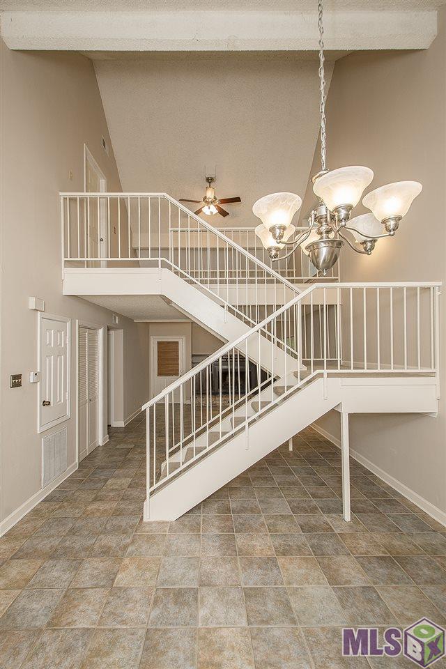 2022 Michel Delving Road Baton Rouge, LA 70810 - Photo 7 of 38