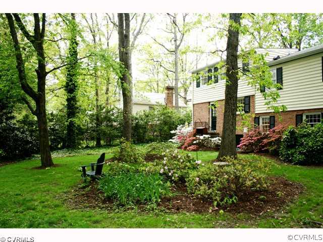 1905 Vandover Road Richmond, VA 23229 - Photo 12 of 12 Exterior Front
