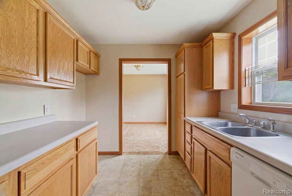 4783 Wayburn Street Detroit, MI 48224 - Photo 23 of 36