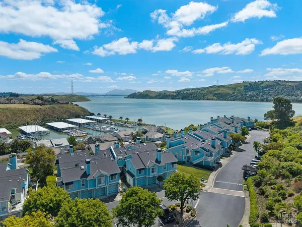 $529,000 | 311 Stinson Street, Unit 5, Vallejo, CA 94591