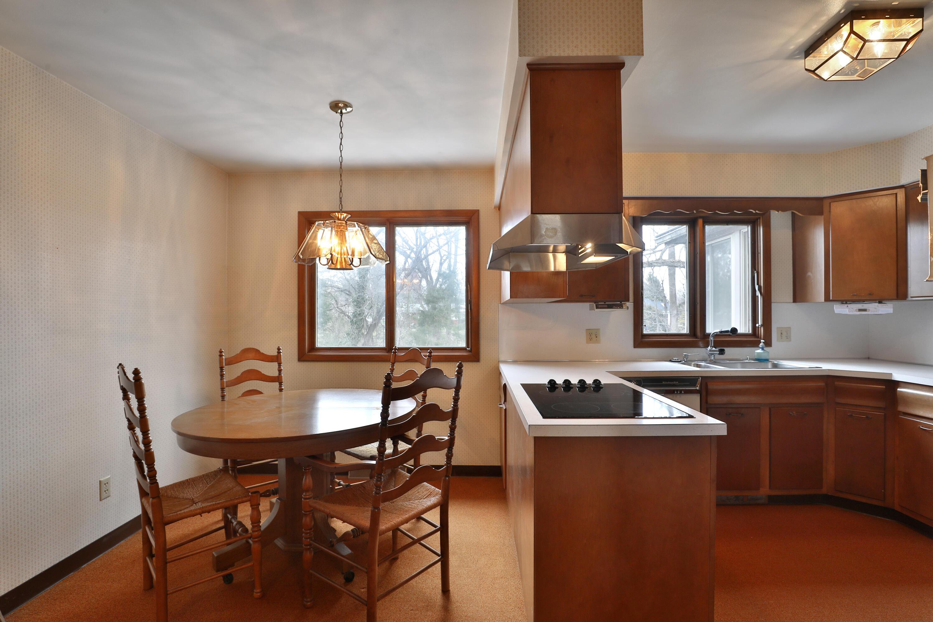 698 Chaffin Ridge Columbus, OH 43214 - Photo 15 of 50 698-ChaffinRidge-14