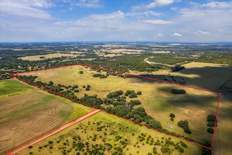 $1,499,000 | 243 Bertram Tx 78605, Bertram, TX 78605