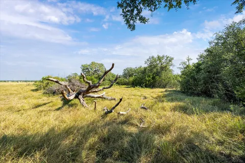 $1,499,000 | 243 Bertram Tx 78605, Bertram, TX 78605