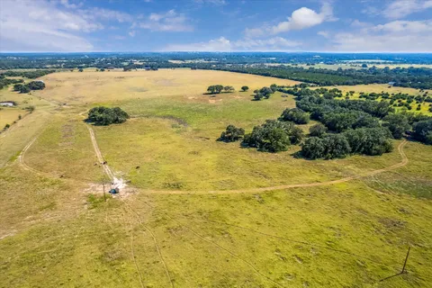 $1,499,000 | 243 Bertram Tx 78605, Bertram, TX 78605
