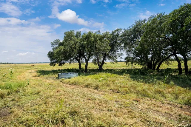 $1,499,000 | 243 Bertram Tx 78605, Bertram, TX 78605