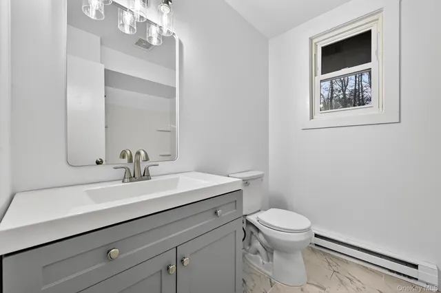 $245,000 | 11 Kathleen Court, Kiamesha Lake, NY 12751