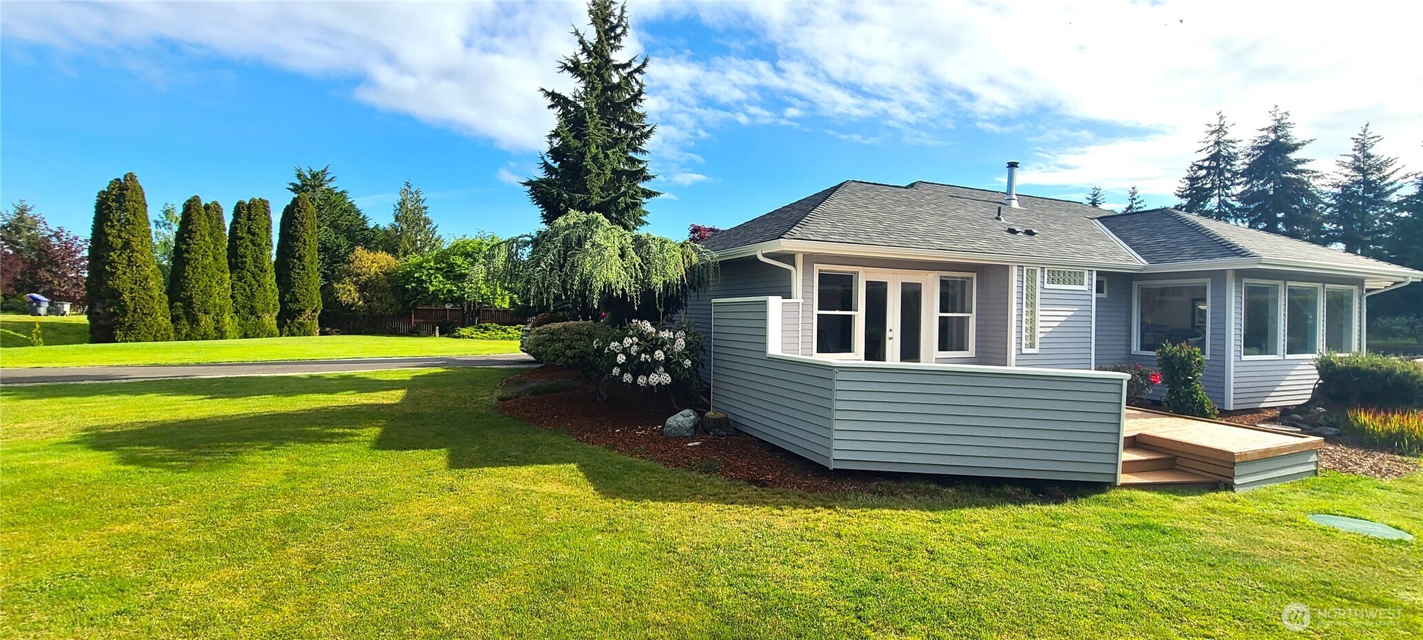 303 Falcon Road Sequim, WA 98382 - Photo 12 of 39
