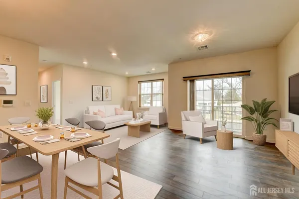 $3,500 | 722 Lorhan Drive, Piscataway, NJ 08854