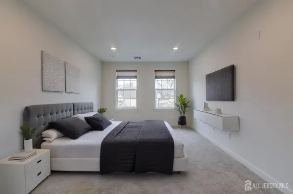 $3,500 | 722 Lorhan Drive, Piscataway, NJ 08854