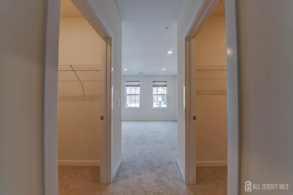 $3,500 | 722 Lorhan Drive, Piscataway, NJ 08854