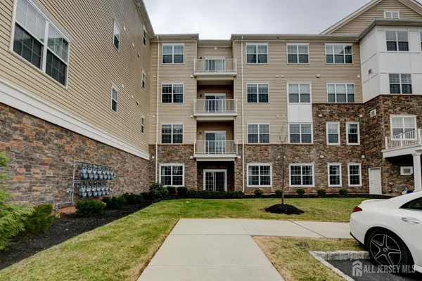 $3,500 | 722 Lorhan Drive, Piscataway, NJ 08854