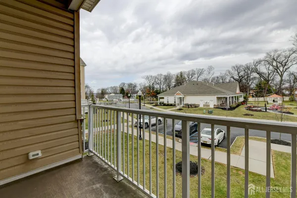 $3,500 | 722 Lorhan Drive, Piscataway, NJ 08854