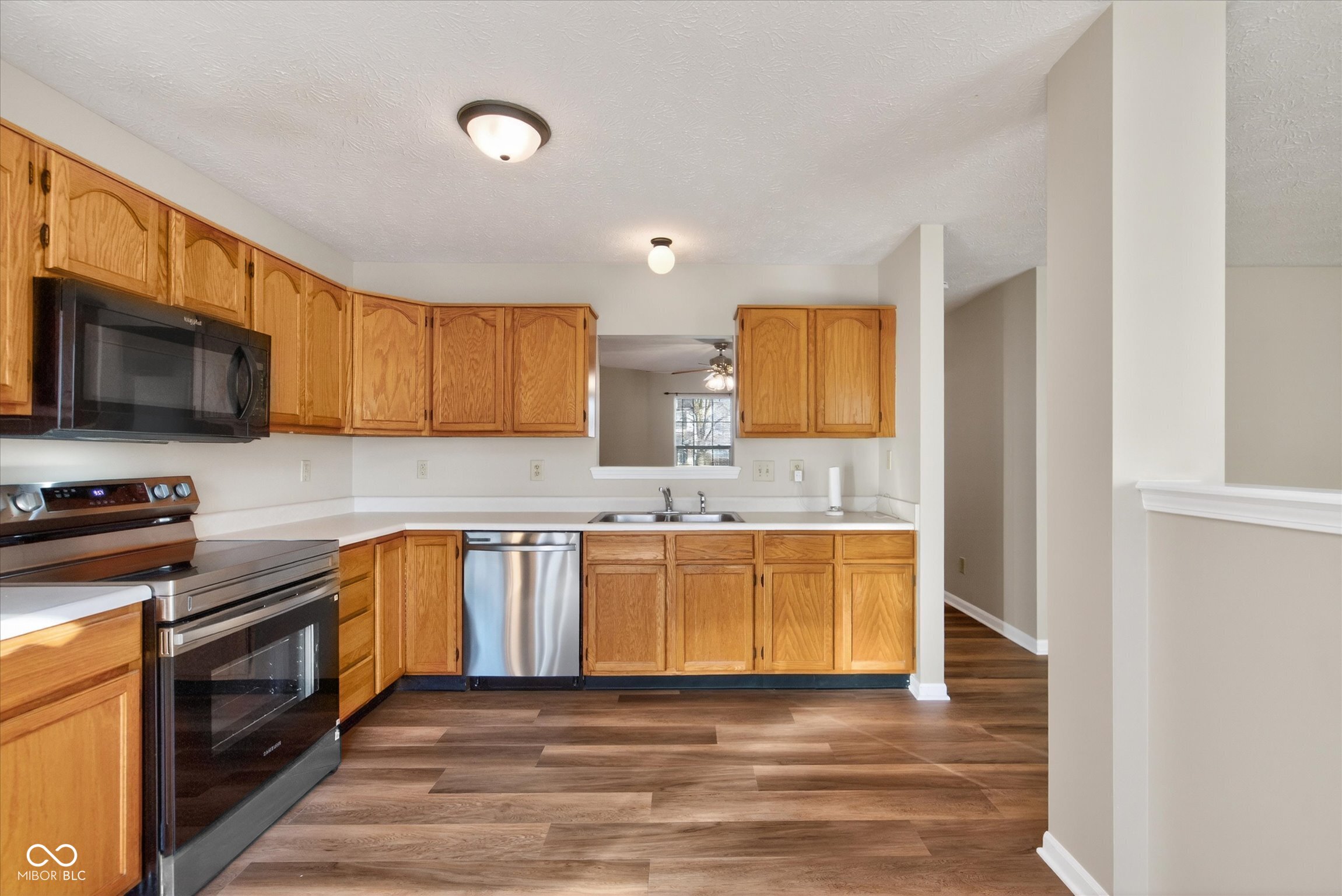 7141 Fields Way Indianapolis, IN 46239 - Photo 13 of 29