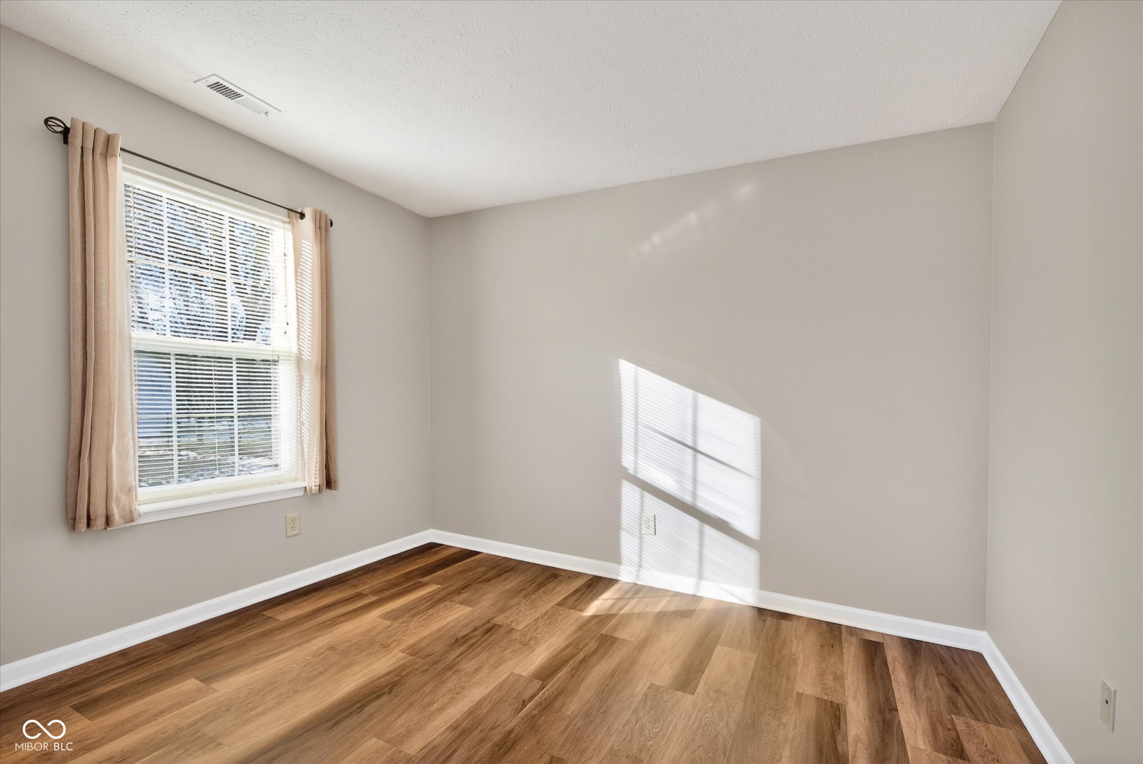 7141 Fields Way Indianapolis, IN 46239 - Photo 24 of 29