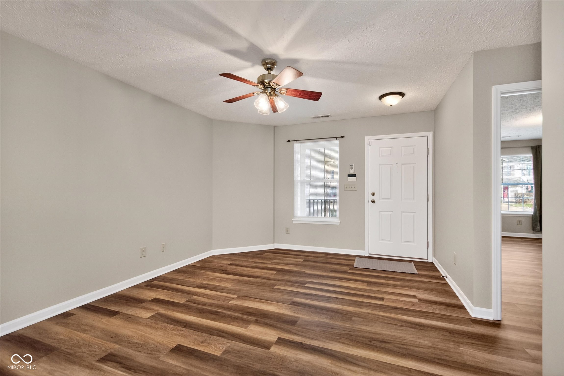 7141 Fields Way Indianapolis, IN 46239 - Photo 4 of 29