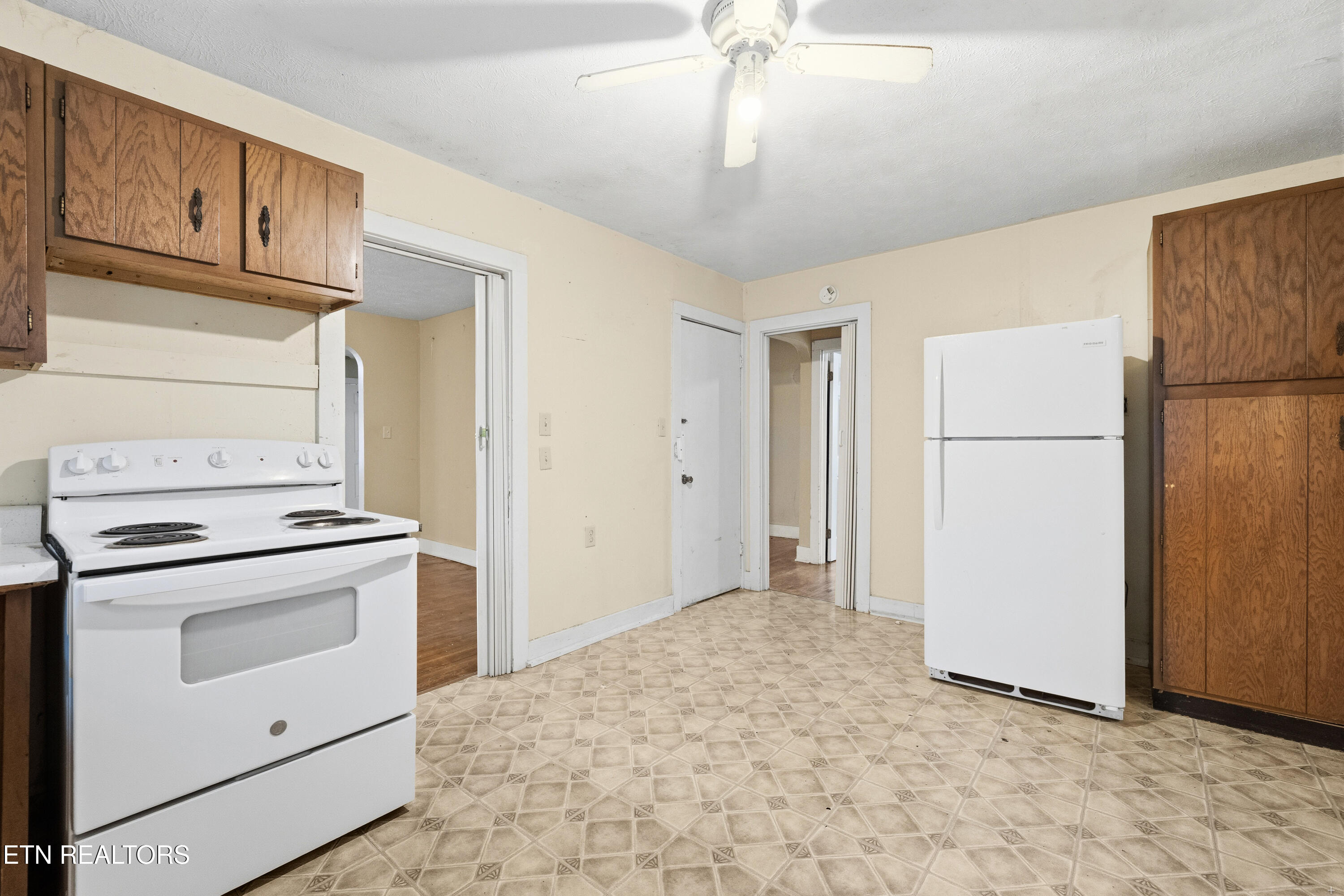 713 Rutledge Avenue Morristown, TN 37813 - Photo 24 of 29 8 Positive Perceptions-8