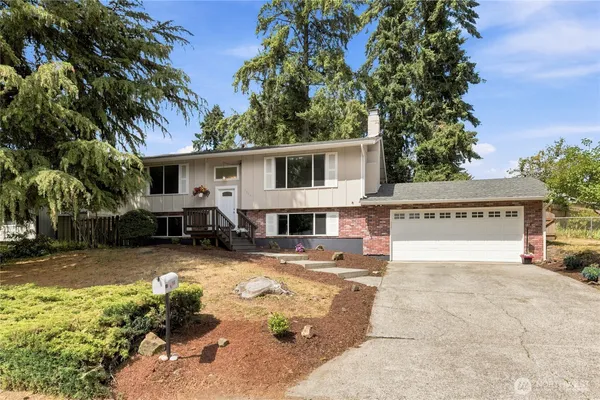 $515,000 | 7910 Husky Way Southeast, Lacey, WA 98503
