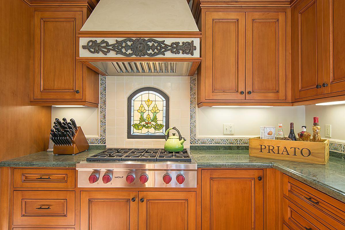 927 Coyote Road Santa Barbara, CA 93108 - Photo 16 of 55 Kitchen