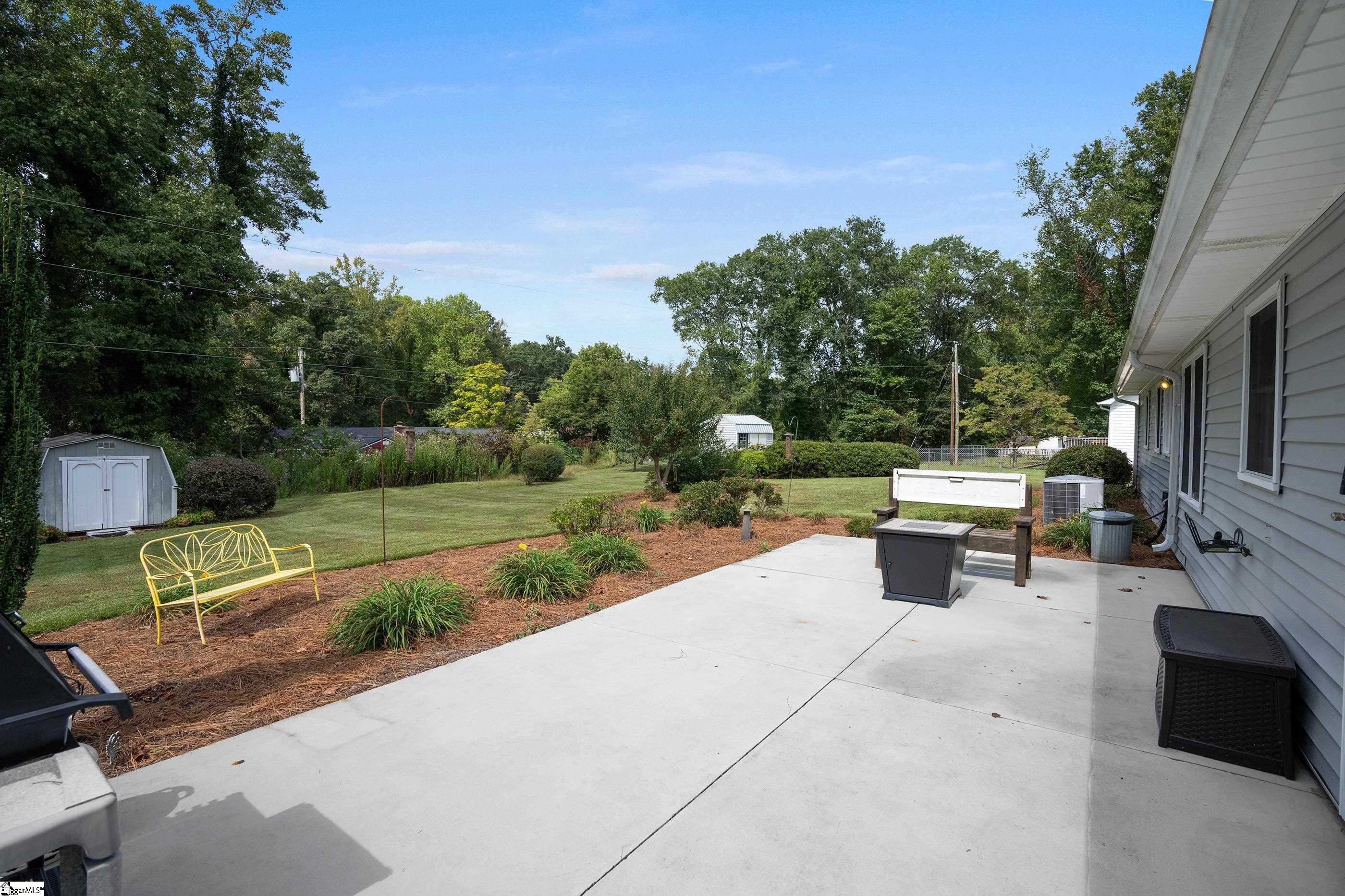 127 Montclair Road Mauldin, SC 29662 - Photo 4 of 29 Gallery Image 4