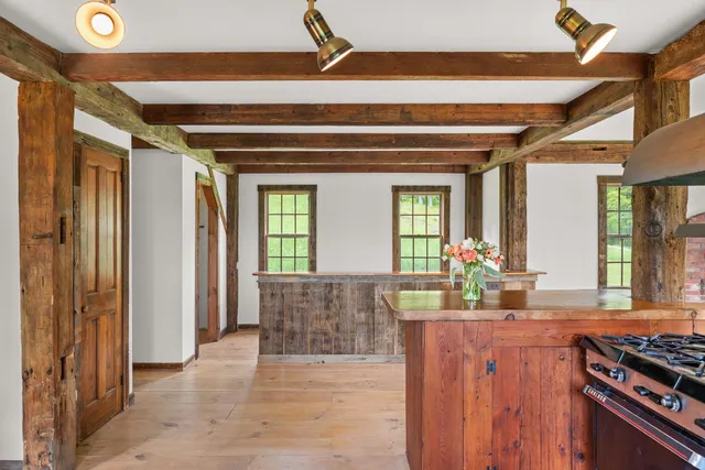 $845,000 | 403 Horse Shoe Way, Woodstock, VT 05071