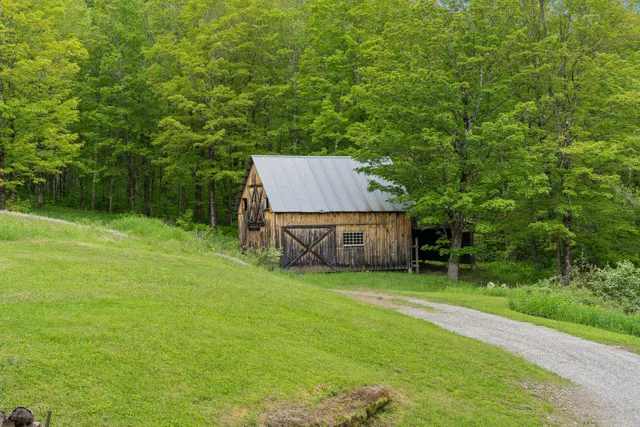 $845,000 | 403 Horse Shoe Way, Woodstock, VT 05071