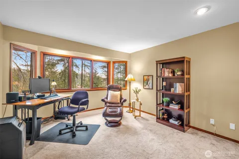 $2,370,000 | 2519 239th Avenue Southeast, Sammamish, WA 98075