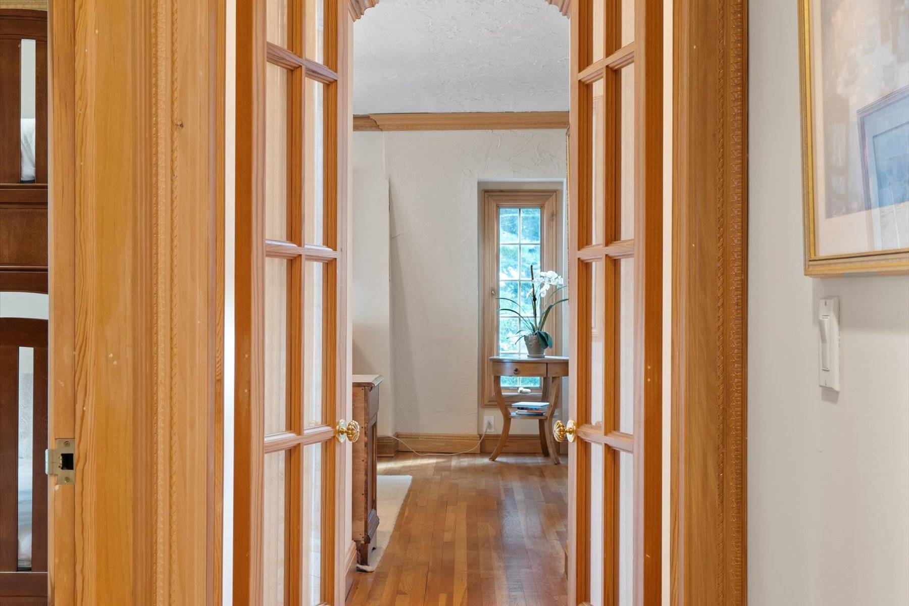 25 Quantuck Bay Lane Westhampton Beach, NY 11978 - Photo 24 of 38 a view of a bathroom with a door