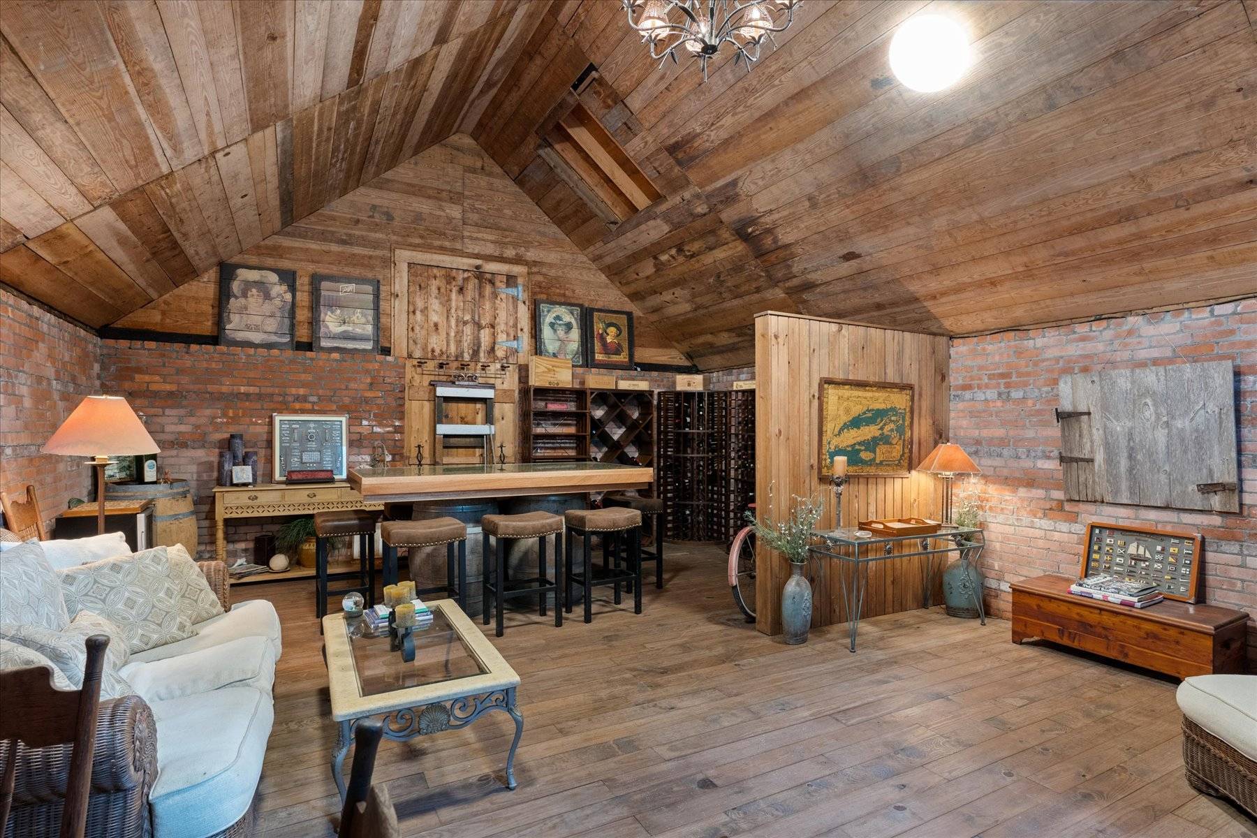 25 Quantuck Bay Lane Westhampton Beach, NY 11978 - Photo 32 of 38 a living room with furniture and a flat screen tv