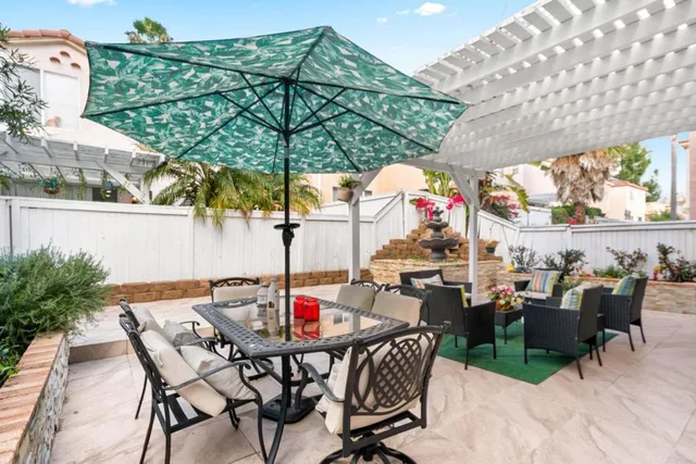 a view of outdoor space yard and patio