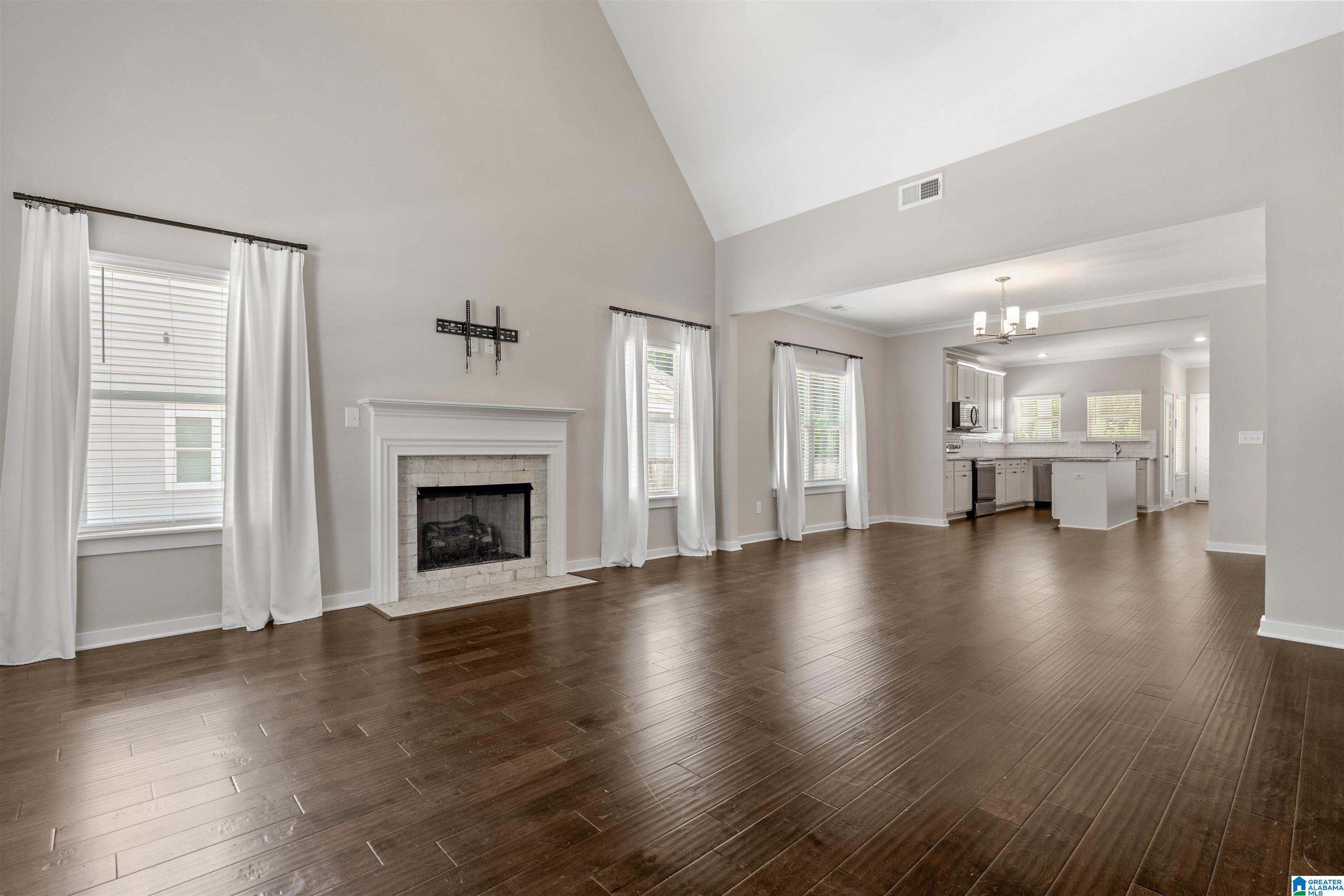 1013 Unali Lane Leeds, AL 35094 - Photo 7 of 38