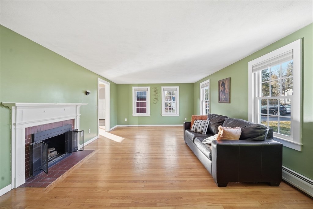 592 Stony Hill Road Wilbraham, MA 01095 - Photo 8 of 41