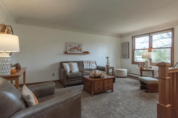 $389,900 | 14104 Inglewood Drive North, Baxter, MN 56425