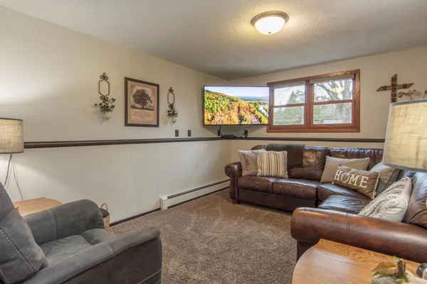 $389,900 | 14104 Inglewood Drive North, Baxter, MN 56425