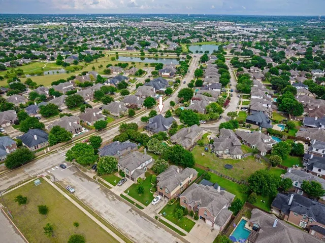 $484,900 | 4100 Briarcreek Drive, Fort Worth, TX 76244