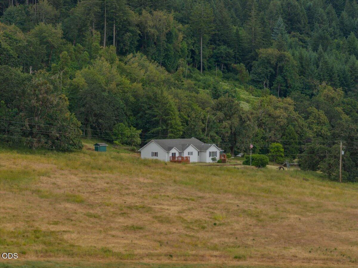 38289 South Ruby Loop Scio, OR 97374 - Photo 1 of 52