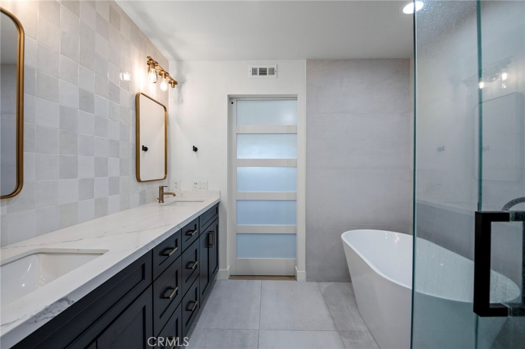 72 Cape Cod Irvine, CA 92620 - Photo 20 of 37