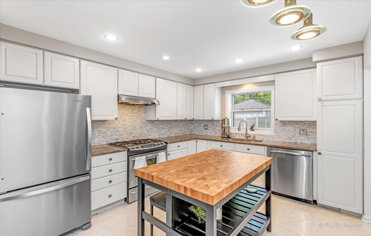 9 North Waverly Place Mount Prospect, IL 60056 - Photo 8 of 40