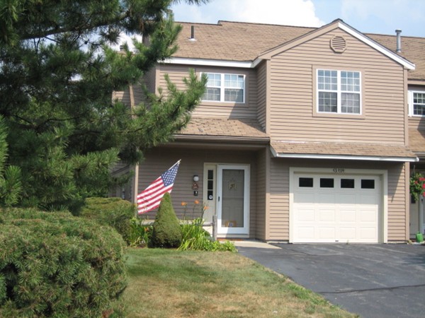 911 Ridgefield Circle, Unit A Clinton, MA 01510 - Photo 1 of 30 Gallery Image 1